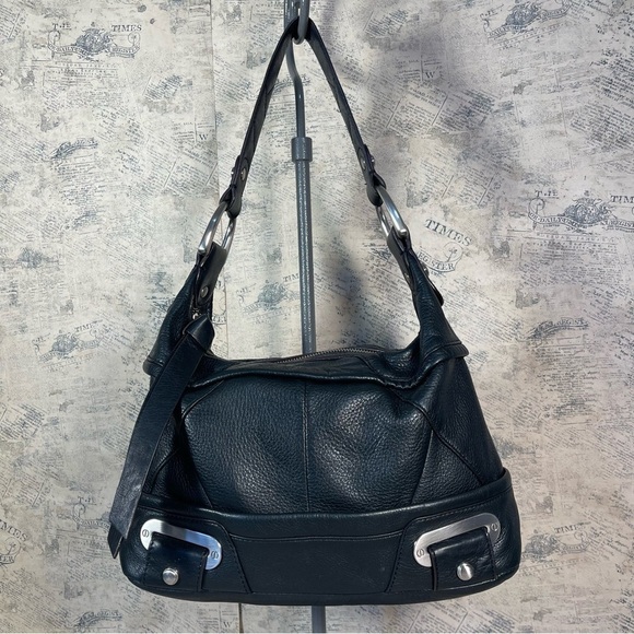 b. Makowsky  black leather shoulder bag - Picture 1 of 12